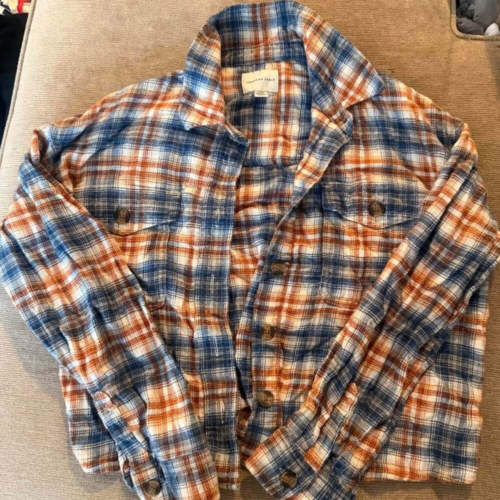 American Eagle Plaid Cropped Button Up Shirt Jacket